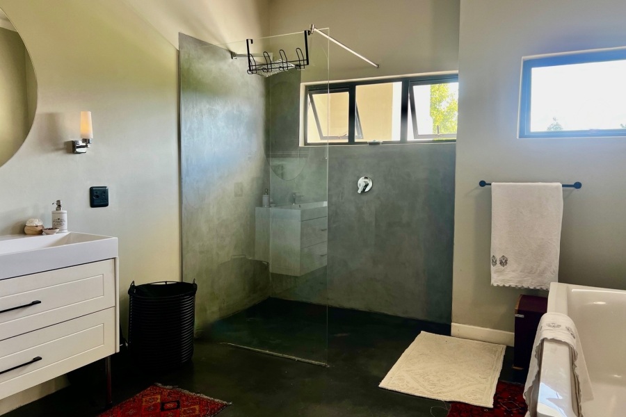 3 Bedroom Property for Sale in Highlands Western Cape